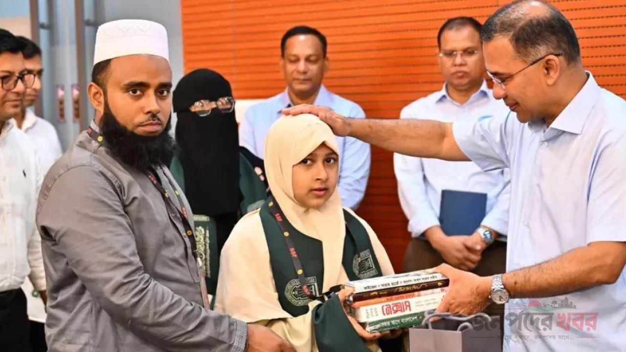 ‘আপনারা যে পুরস্কারটা জিতে এসেছেন, এটা বাংলাদেশের সব মুসলমানের অর্জন’