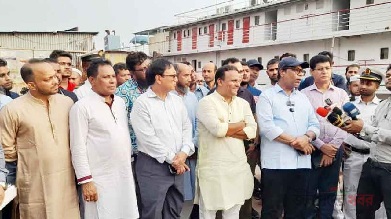 ভাসমান হাসপাতালে রূপান্তর হচ্ছে বিআইডব্লিউটিসির জাহাজ