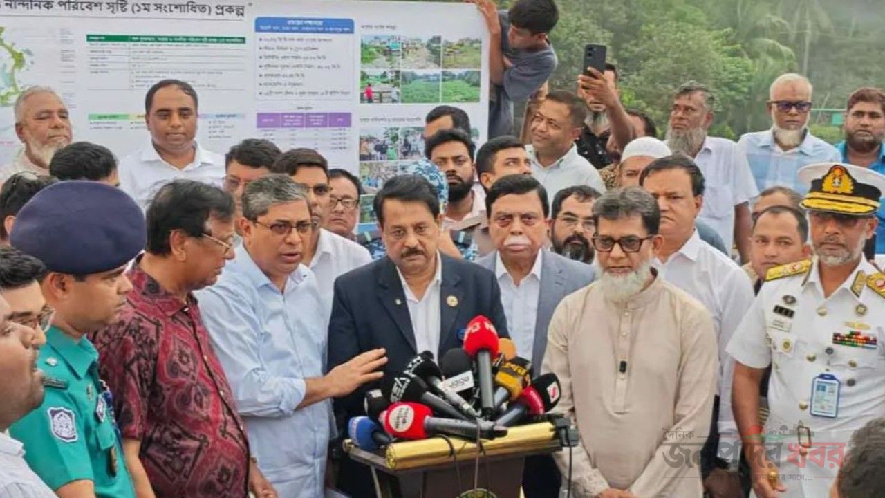 ঢাকার পাঁচ নদী ও ৫৫ খাল সচল করতে উদ্যোগ নেওয়া হয়েছে