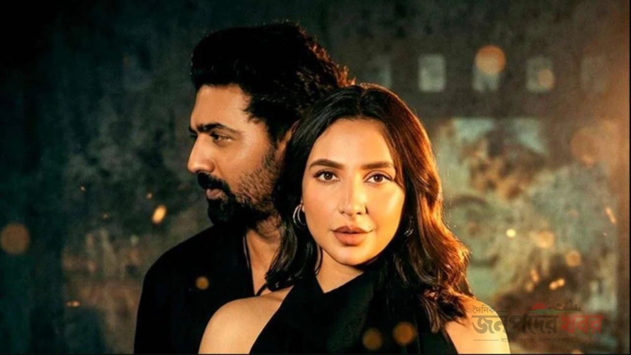 শুভশ্রীর সঙ্গে দেবের রোমান্স, নাচলেন ইধিকার সঙ্গেও