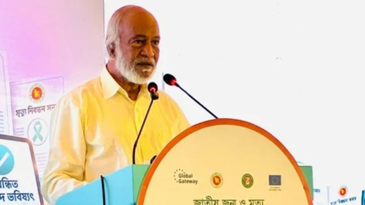 জনগণের সেবা করাই নির্বাচিত সরকারের প্রধান দায়িত্ব: এলজিআরডি মন্ত্রী