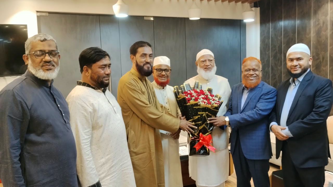 তুরস্ক সফর শেষে দেশে ফিরেছেন জামায়াত আমির