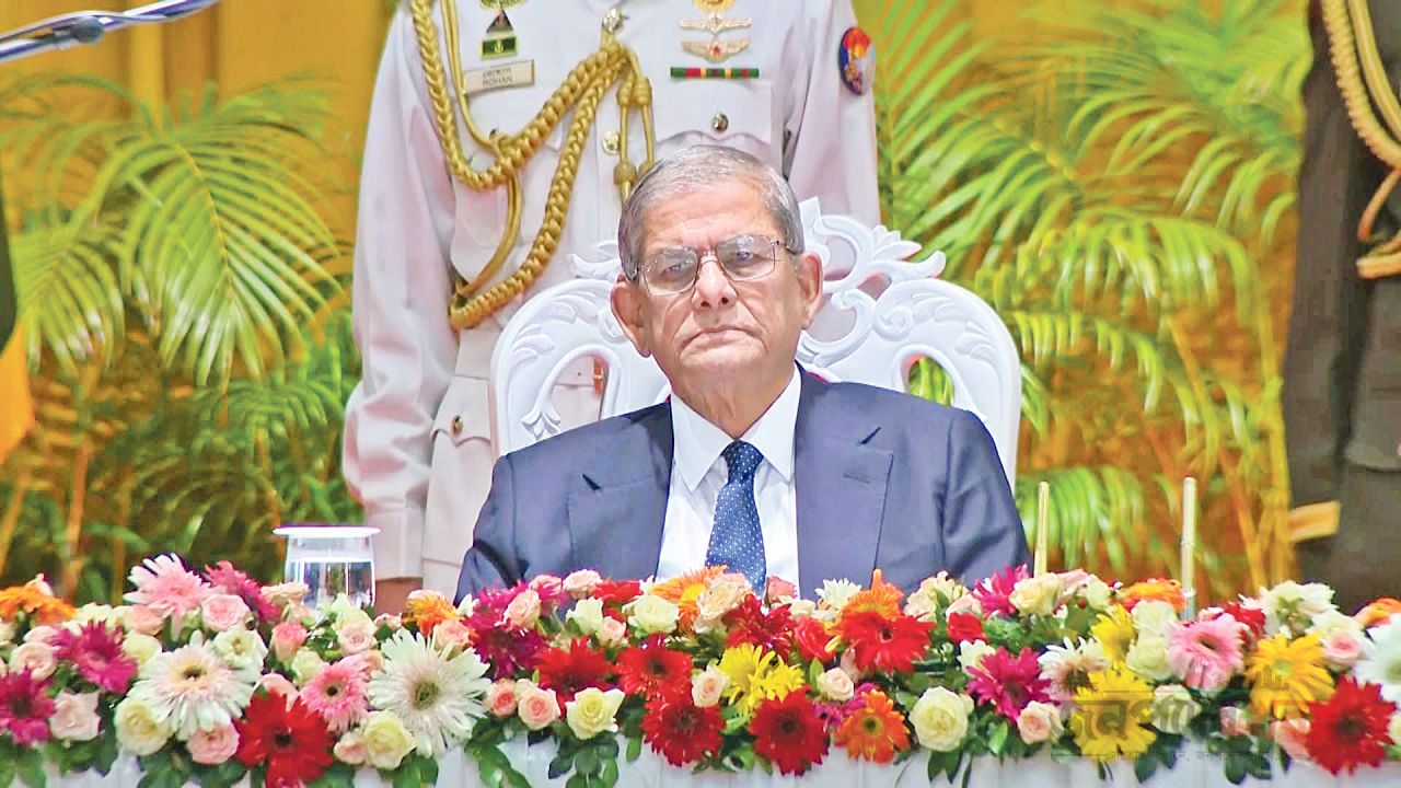 সব ধর্মের মানুষের সমান নাগরিক সুবিধা নিশ্চিতে জাতীয় কমিটি গঠনের আহ্বান রাষ্ট্রপতির