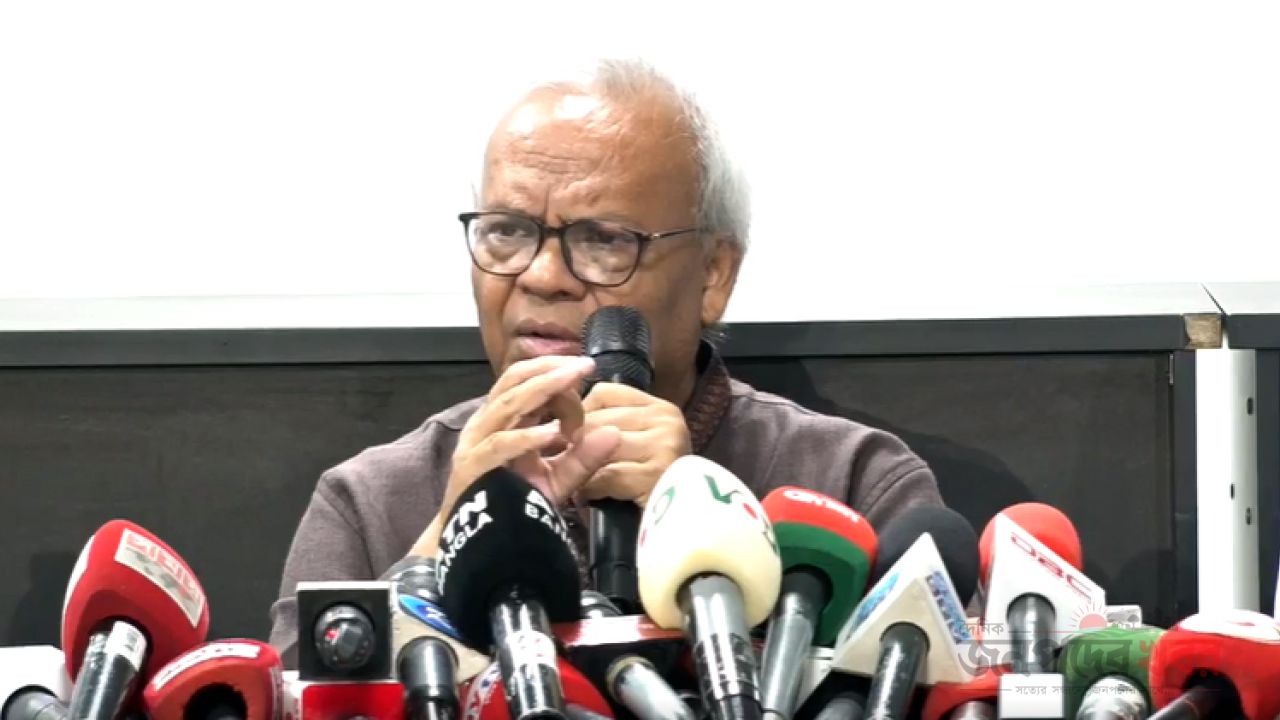 বিদ্যুৎ খাতে লুটপাট ঠেকাতে স্বচ্ছতা ও জবাবদিহি নিশ্চিত করা জরুরি: রিজভী