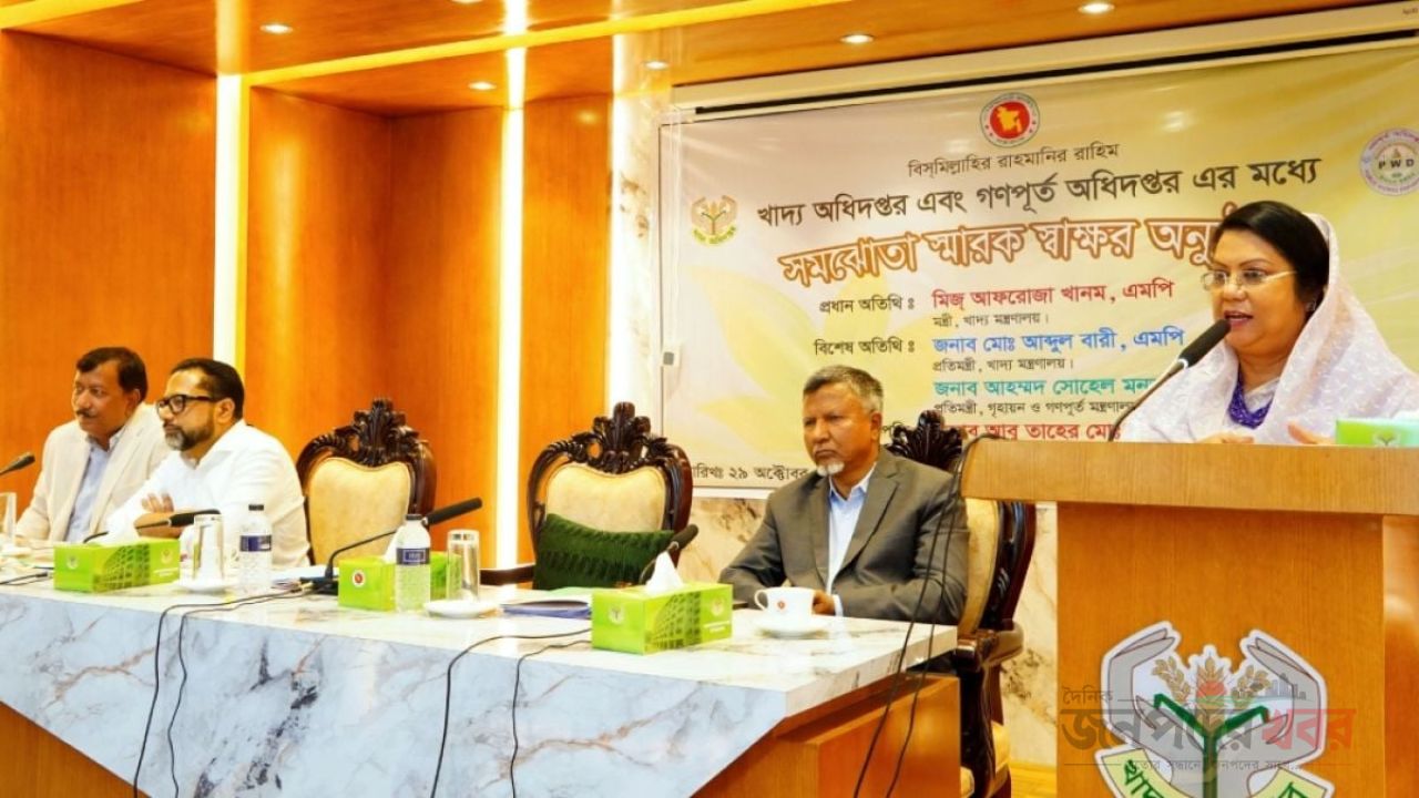 আগামী ১০-১৫ বছরের চাহিদা মাথায় রেখে খাদ্য গুদাম নির্মাণের নির্দেশ খাদ্যমন্ত্রীর